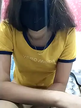 Snapshot of Kashish_18 chatting on December 14, 2024, 5:40 am Kashish 18 online show from December 14, 2024, 5:40 am