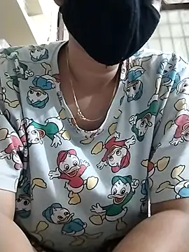 Snapshot of Kashish_18 chatting on October 5, 2025, 8:34 am Kashish 18 online show from October 5, 2025, 8:34 am