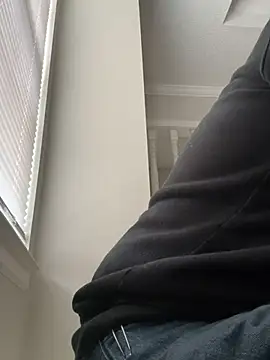 Snapshot of SmokingSloth chatting on March 15, 2025, 6:43 pm SmokingSloth online show from March 15, 2025, 6:43 pm