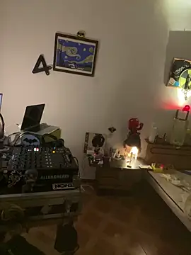 Snapshot of PutaNieves1983 chatting on September 9, 2025, 10:20 pm PutaNieves1983 online show from September 9, 2025, 10:20 pm