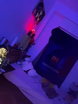 Snapshot of PutaNieves1983 chatting on September 14, 2025, 5:28 am PutaNieves1983 online show from September 14, 2025, 5:28 am