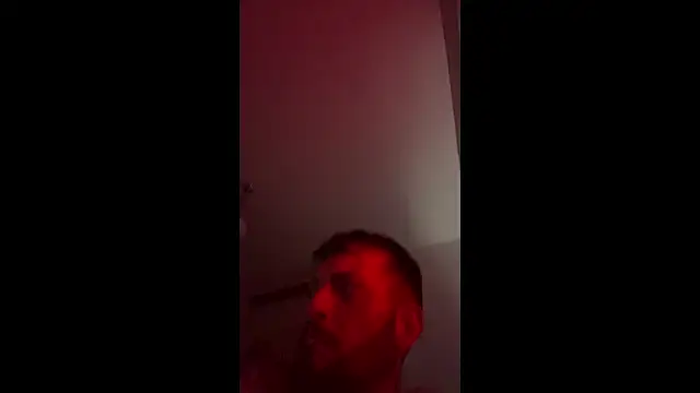 Snapshot of PutaNieves1983 chatting on October 18, 2025, 4:26 am PutaNieves1983 online show from October 18, 2025, 4:26 am