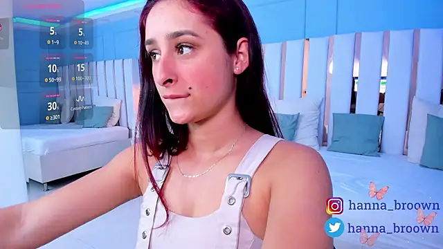 Snapshot of hannaa_brown chatting on December 27, 2024, 5:48 pm hannaa brown online show from December 27, 2024, 5:48 pm