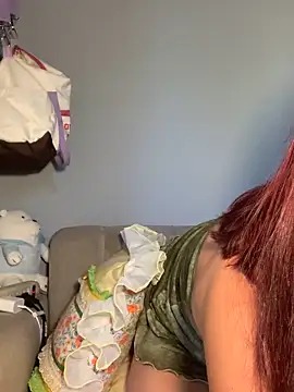 Snapshot of hannaa_brown chatting on October 2, 2025, 7:43 pm hannaa brown online show from October 2, 2025, 7:43 pm