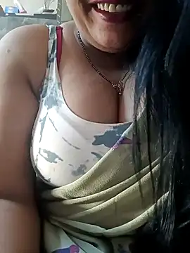 Snapshot of sneha_rose chatting on December 11, 2024, 4:28 am sneha rose online show from December 11, 2024, 4:28 am