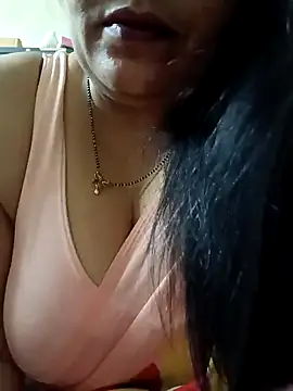 Snapshot of sneha_rose chatting on January 7, 2025, 4:59 pm sneha rose online show from January 7, 2025, 4:59 pm