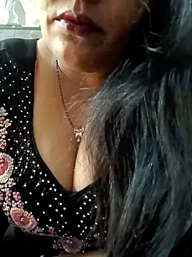 Snapshot of sneha_rose chatting on January 18, 2025, 6:24 am sneha rose online show from January 18, 2025, 6:24 am