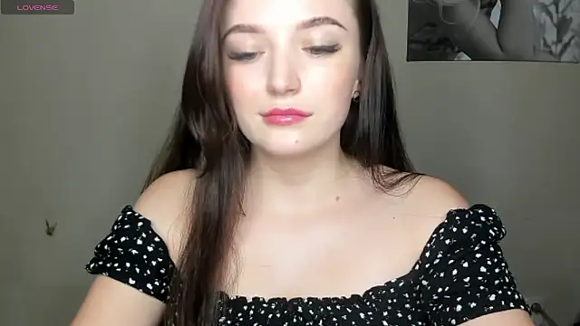 Snapshot of EvaaMillerr99 chatting on January 17, 2025, 11:07 pm EvaaMillerr99 online show from January 17, 2025, 11:07 pm