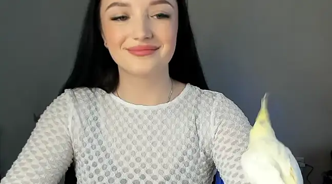 Snapshot of EvaaMillerr99 chatting on February 21, 2025, 1:00 pm EvaaMillerr99 online show from February 21, 2025, 1:00 pm