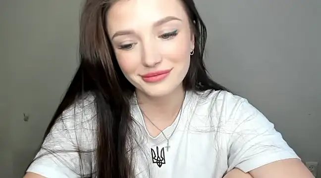 Snapshot of EvaaMillerr99 chatting on March 21, 2025, 1:56 pm EvaaMillerr99 online show from March 21, 2025, 1:56 pm