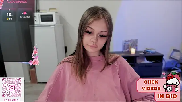 Snapshot of shy_melony chatting on January 14, 2025, 12:11 am shy melony online show from January 14, 2025, 12:11 am