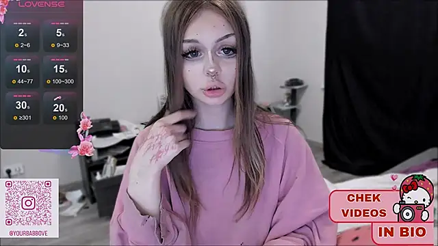 Snapshot of shy_melony chatting on February 2, 2025, 11:51 am shy melony online show from February 2, 2025, 11:51 am