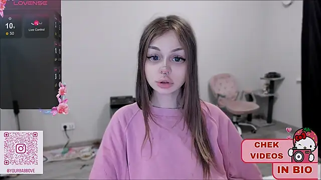 Snapshot of shy_melony chatting on February 7, 2025, 6:13 pm shy melony online show from February 7, 2025, 6:13 pm