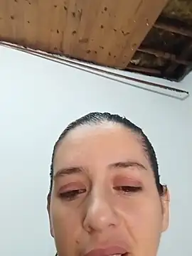 Snapshot of solangeyaelok1 chatting on February 13, 2025, 8:48 am solangeyaelok1 online show from February 13, 2025, 8:48 am