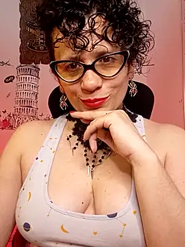 Snapshot of Daneshka_naughty chatting on March 15, 2025, 8:10 pm Daneshka naughty online show from March 15, 2025, 8:10 pm