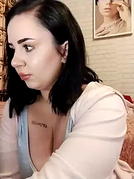 Snapshot of AdelinaJude chatting on February 12, 2025, 2:10 pm AdelinaJude online show from February 12, 2025, 2:10 pm