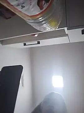 Snapshot of AdelinaJude chatting on September 20, 2025, 7:37 pm AdelinaJude online show from September 20, 2025, 7:37 pm