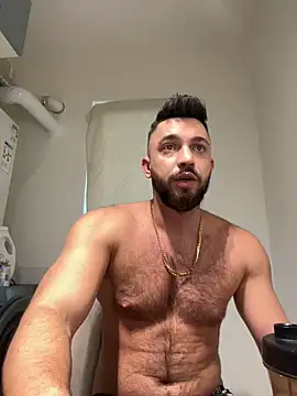 Snapshot of LoveIsBlind_ chatting on December 7, 2024, 8:11 am LoveIsBlind  online show from December 7, 2024, 8:11 am