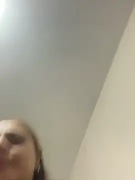 Snapshot of evy_orange1 chatting on December 3, 2024, 2:25 am evy orange1 online show from December 3, 2024, 2:25 am