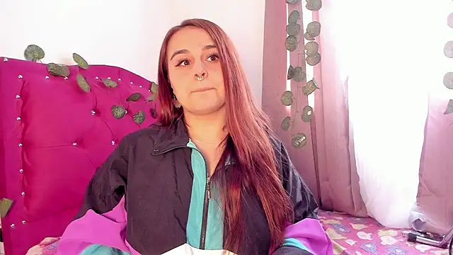 Snapshot of evy_orange1 chatting on December 6, 2024, 5:11 pm evy orange1 online show from December 6, 2024, 5:11 pm