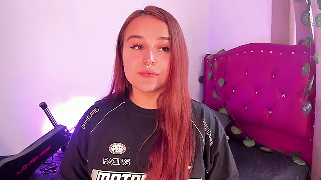 Snapshot of evy_orange1 chatting on January 28, 2025, 5:46 pm evy orange1 online show from January 28, 2025, 5:46 pm