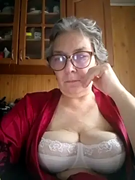IrinaSweet54 online show from October 22, 2025, 7:08 am