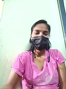 Snapshot of anusiya01 chatting on January 4, 2025, 6:19 am anusiya01 online show from January 4, 2025, 6:19 am