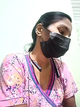 Snapshot of anusiya01 chatting on January 4, 2025, 5:26 pm anusiya01 online show from January 4, 2025, 5:26 pm