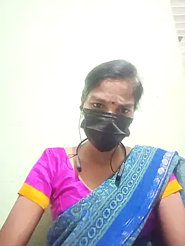 anusiya01 online show from January 23, 2025, 1:45 pm