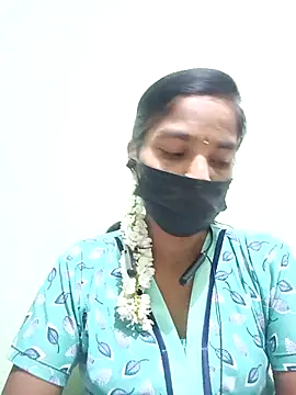 Snapshot of anusiya01 chatting on February 22, 2025, 5:24 pm anusiya01 online show from February 22, 2025, 5:24 pm