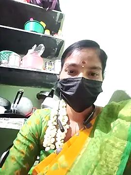 Snapshot of anusiya01 chatting on March 5, 2025, 4:35 pm anusiya01 online show from March 5, 2025, 4:35 pm