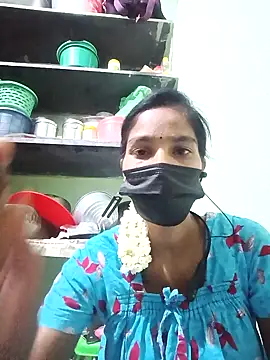 anusiya01 online show from March 17, 2025, 5:05 pm