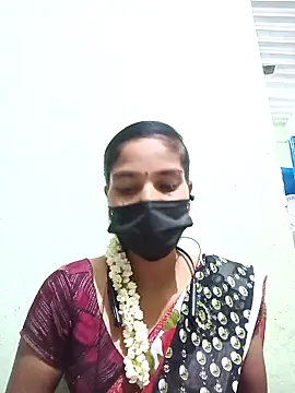 Snapshot of anusiya01 chatting on March 19, 2025, 2:13 pm anusiya01 online show from March 19, 2025, 2:13 pm