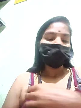 Snapshot of anusiya01 chatting on September 18, 2025, 5:59 pm anusiya01 online show from September 18, 2025, 5:59 pm