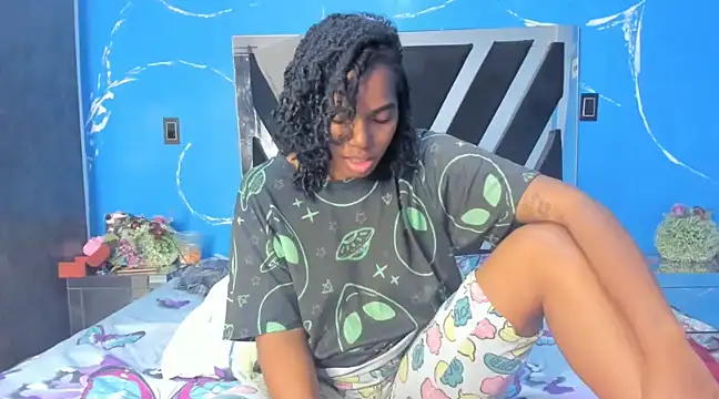 Snapshot of Cataleya19__ chatting on December 16, 2024, 2:27 pm Cataleya19   online show from December 16, 2024, 2:27 pm