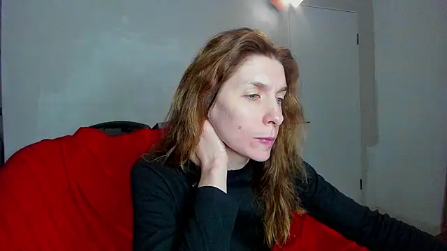 Snapshot of YourSuperModel chatting on February 10, 2025, 4:04 pm YourSuperModel online show from February 10, 2025, 4:04 pm