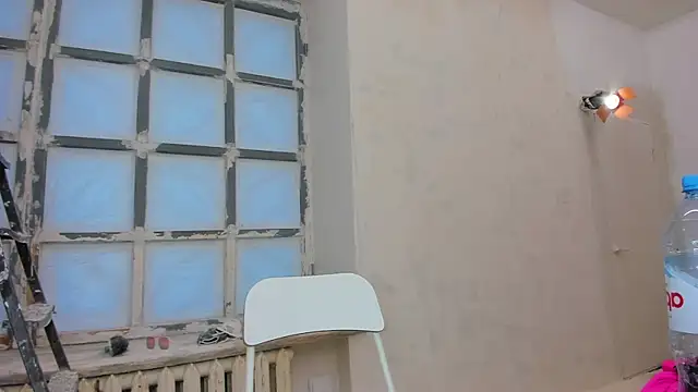 Snapshot of YourSuperModel chatting on March 17, 2025, 2:12 pm YourSuperModel online show from March 17, 2025, 2:12 pm