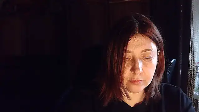 Snapshot of FiireTaliia chatting on January 14, 2025, 1:06 pm FiireTaliia online show from January 14, 2025, 1:06 pm