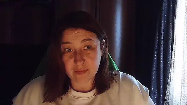 Snapshot of FiireTaliia chatting on March 14, 2025, 1:57 pm FiireTaliia online show from March 14, 2025, 1:57 pm