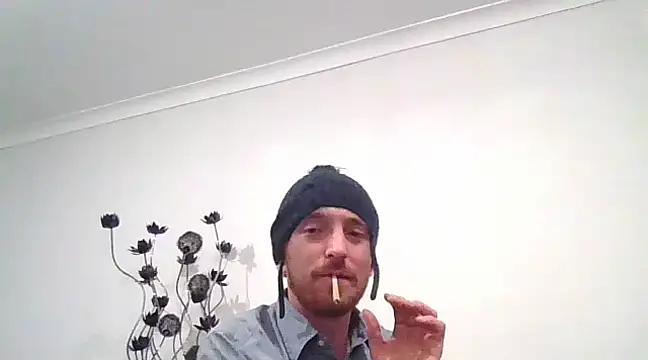 Snapshot of PocoLoco420 chatting on February 5, 2025, 1:47 am PocoLoco420 online show from February 5, 2025, 1:47 am