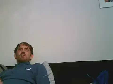 Snapshot of PocoLoco420 chatting on October 21, 2025, 7:14 pm PocoLoco420 online show from October 21, 2025, 7:14 pm