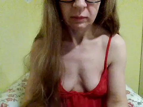 Snapshot of fajnaniunia88888 chatting on February 11, 2025, 12:28 am fajnaniunia88888 online show from February 11, 2025, 12:28 am