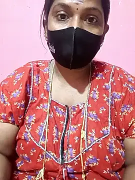 Snapshot of Renuma chatting on October 2, 2025, 3:08 pm Renuma online show from October 2, 2025, 3:08 pm