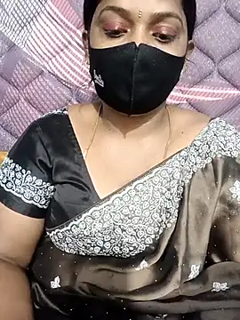 Snapshot of Renuma chatting on October 30, 2025, 4:14 am Renuma online show from October 30, 2025, 4:14 am