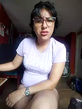 Snapshot of Im_Alma_ chatting on December 12, 2024, 2:55 pm Im Alma online show from December 12, 2024, 2:55 pm