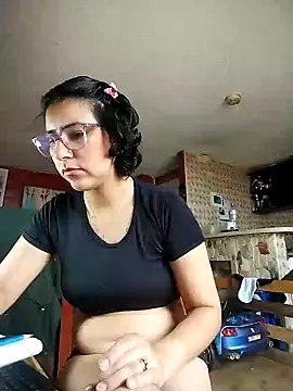 Snapshot of Im_Alma_ chatting on March 6, 2025, 1:03 pm Im Alma online show from March 6, 2025, 1:03 pm