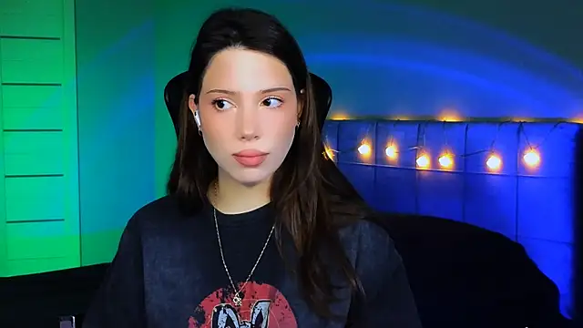 Snapshot of Stacy_Gonzales_ chatting on December 13, 2024, 6:10 am Stacy Gonzales  online show from December 13, 2024, 6:10 am