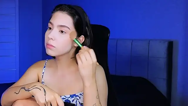 Snapshot of Stacy_Gonzales_ chatting on September 18, 2025, 6:04 am Stacy Gonzales  online show from September 18, 2025, 6:04 am