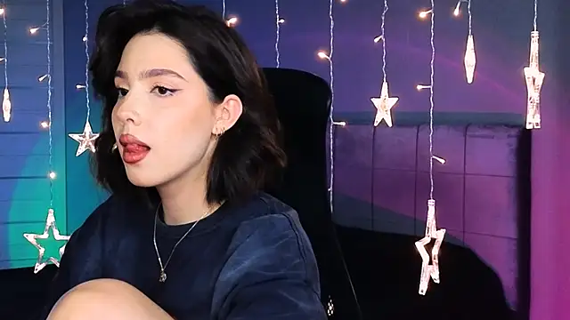 Snapshot of Stacy_Gonzales_ chatting on September 27, 2025, 8:30 am Stacy Gonzales  online show from September 27, 2025, 8:30 am