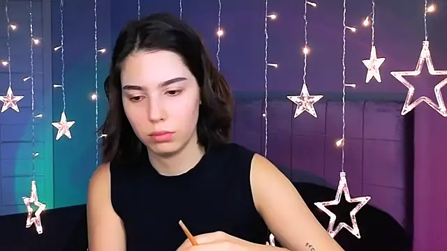 Snapshot of Stacy_Gonzales_ chatting on October 5, 2025, 6:23 am Stacy Gonzales  online show from October 5, 2025, 6:23 am